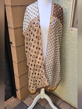 Odiva Beige & Brown Patterned Shawl Cardigan